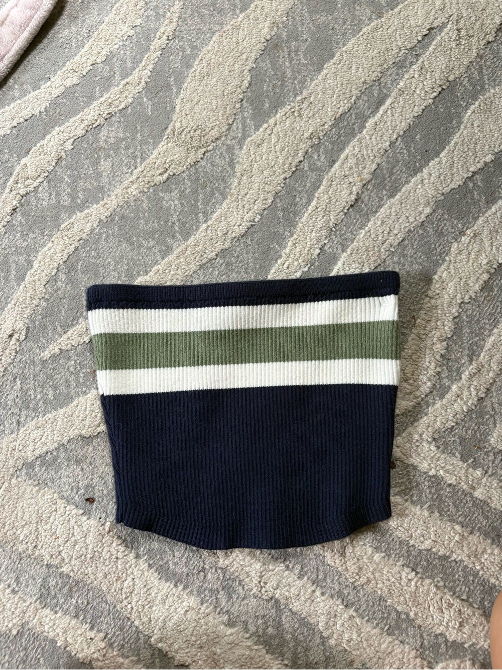 Edikted Navy Green White Ribbed Strapless Crop Top